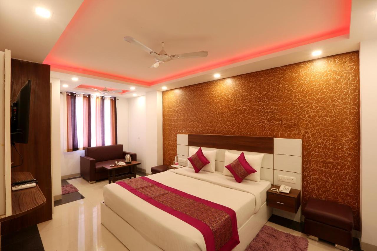 Hotel Classic Neu-Delhi Exterior foto