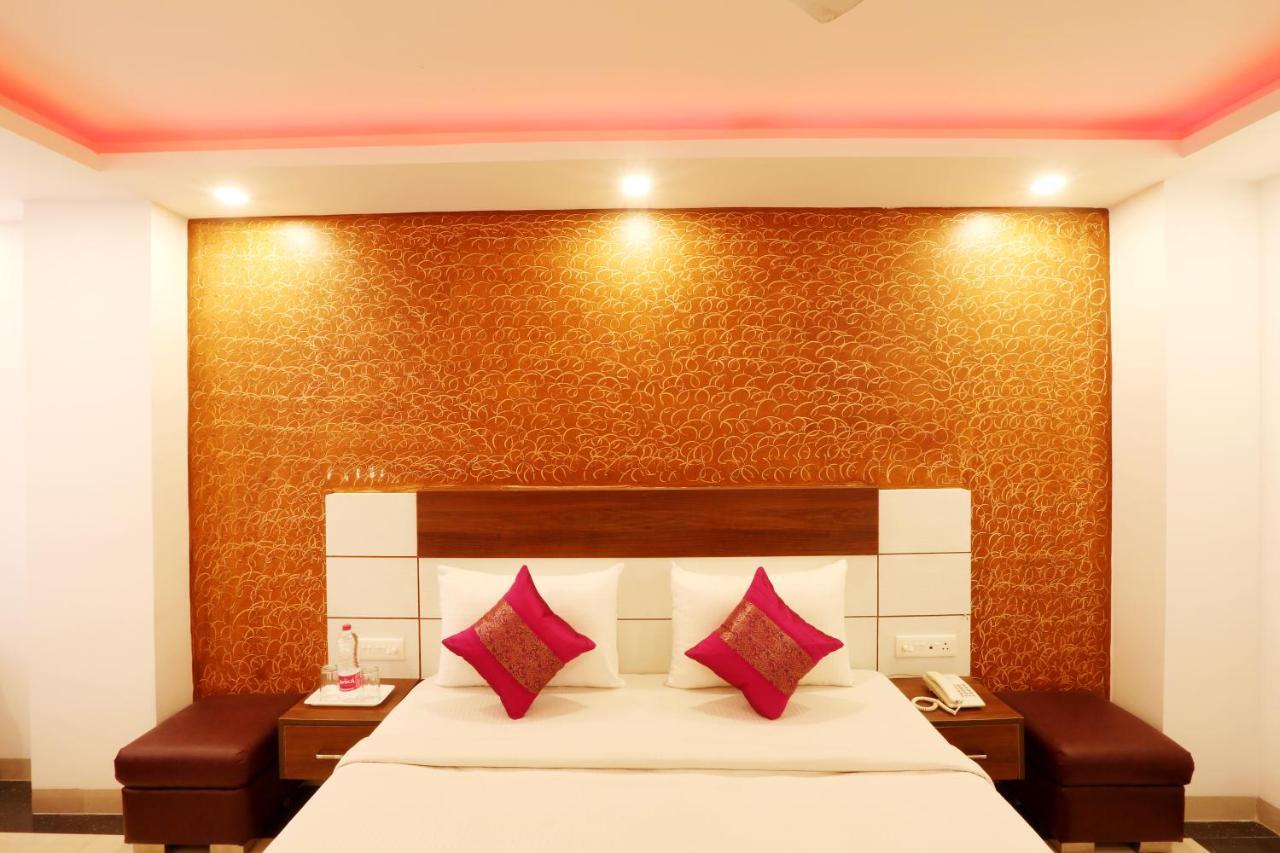 Hotel Classic Neu-Delhi Exterior foto
